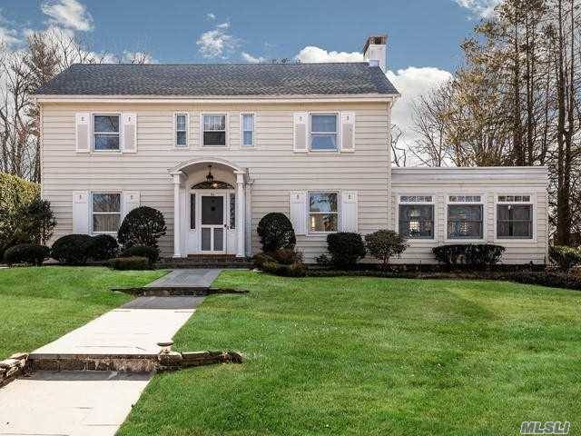 Beautifully Appointed 1920 Colonial In Pt.