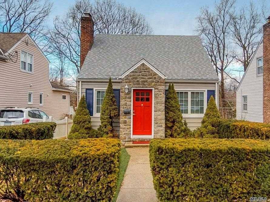 Beautiful Renovated Cape Located Mid Block On A Quiet Dead End Street.