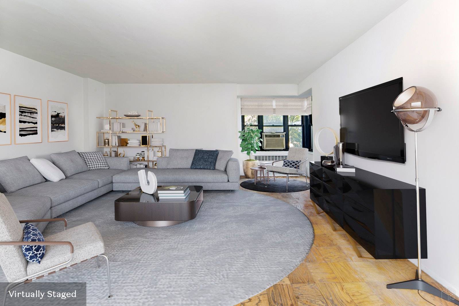 Excellent opportunity to fully customize a spacious 2BR located in the heart of the new lower east side !