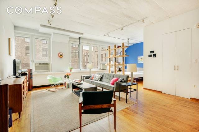 True Condo Loft in Coveted Boerum Hill with Low Monthlies !
