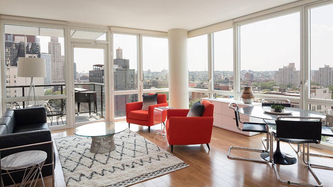 Grand 2 bed/1 bath with floor-to-ceiling windows steps from A, C, G, 2, 3, 4, 5 B, Q & R  trains in Downtown Brooklyn