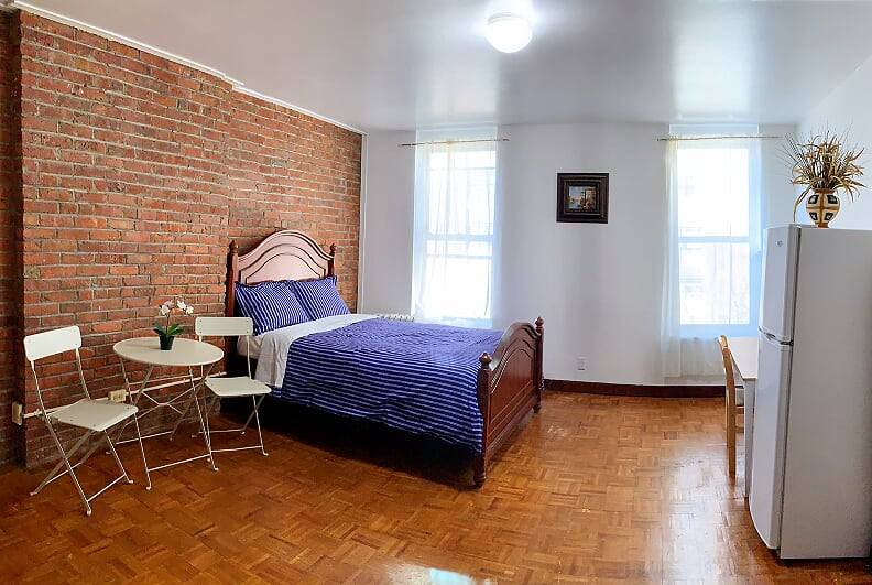 Charming Spacious Studio in Central Harlem, Short Term/ Furnished