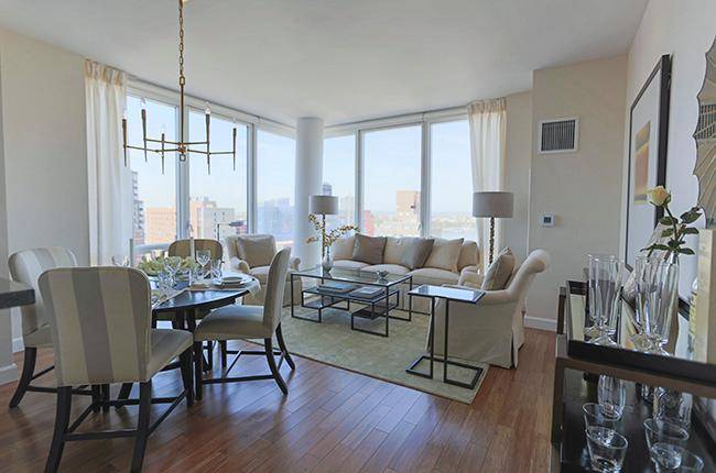 Beautiful Corner One Bedroom Rent Stabilized in Luxurious High Rise!!