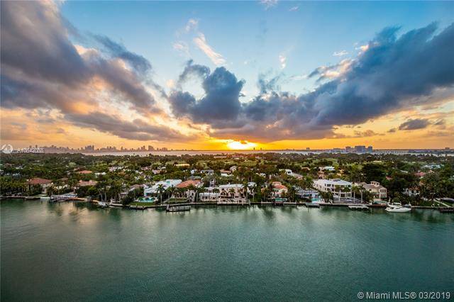 Breathtaking unobstructed water - FIFTY SIX-SIXTY COLLINS A FIFT 3 BR Condo Miami Beach Florida