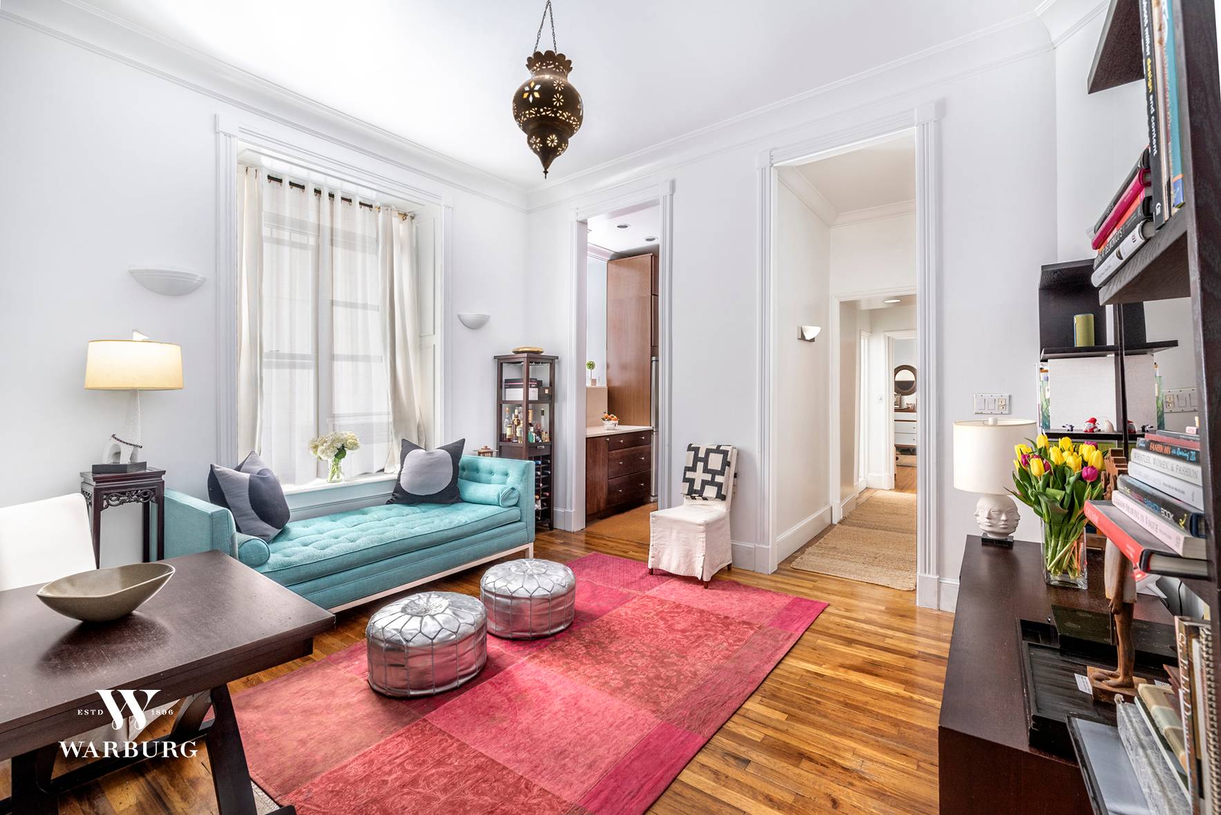 Lovely 1 bedroom, 1 bathroom in a boutique prewar co op directly across from the Museum of Natural History.