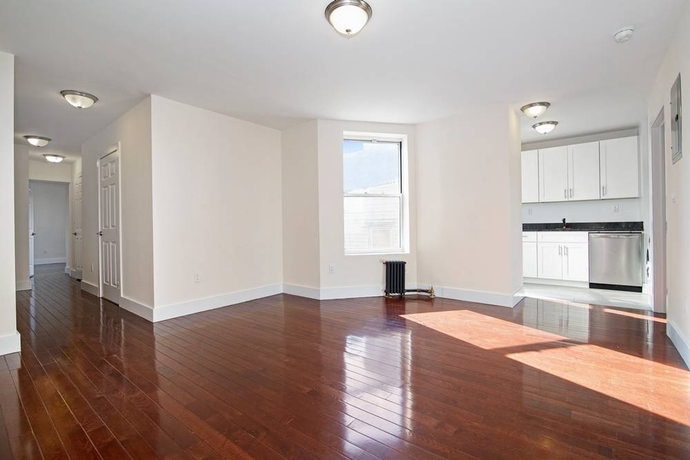 Just listed ! Large, newly renovated true 2 bedroom with Washer Dryer in unit.