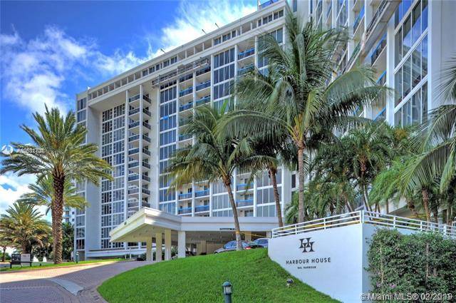Live large at this amazing Resort Condo lifestyle - Harbour House 2 BR Condo Bal Harbour Florida