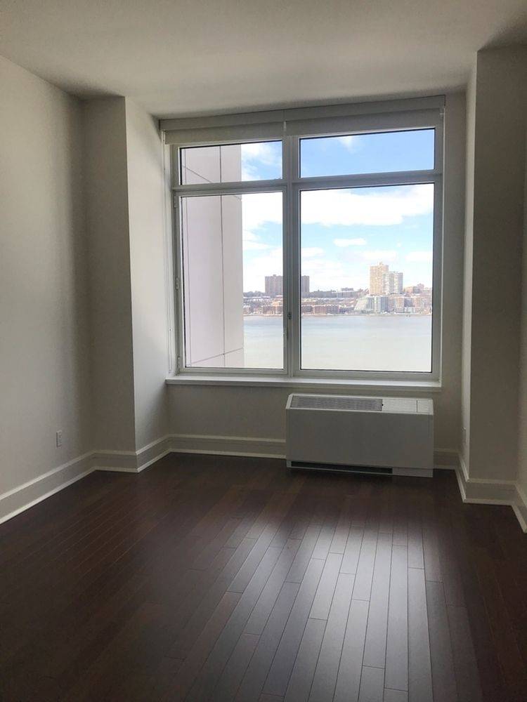 Two Bedroom/Three Bathroom with Three Walk-In Closets and Spacious Den (NO FEE)