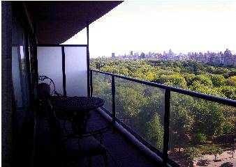 Steps from Central Park... 3Bd Perfect Location!***