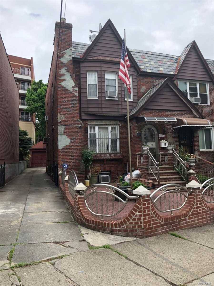 Renovated Single Family House In The Heart Of Woodside, 3 Bedrooms, 2 Bathrooms, Living Room, Formal Dining, New Kitchen, Finish Basement.