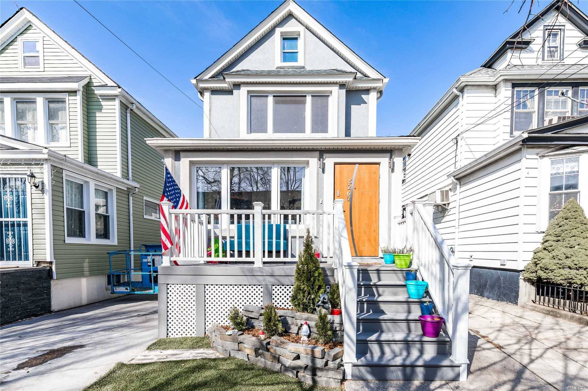 Excellent opportunity detached one family in the plateau completely renovated, new roof, new stucco, new windows new deck and concrete work, thats just the outside, 16x45 first floor and basement, ...