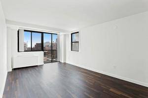 1 Bedroom Corner Apartment in Murray Hill with Brand New Finishes and a Balcony