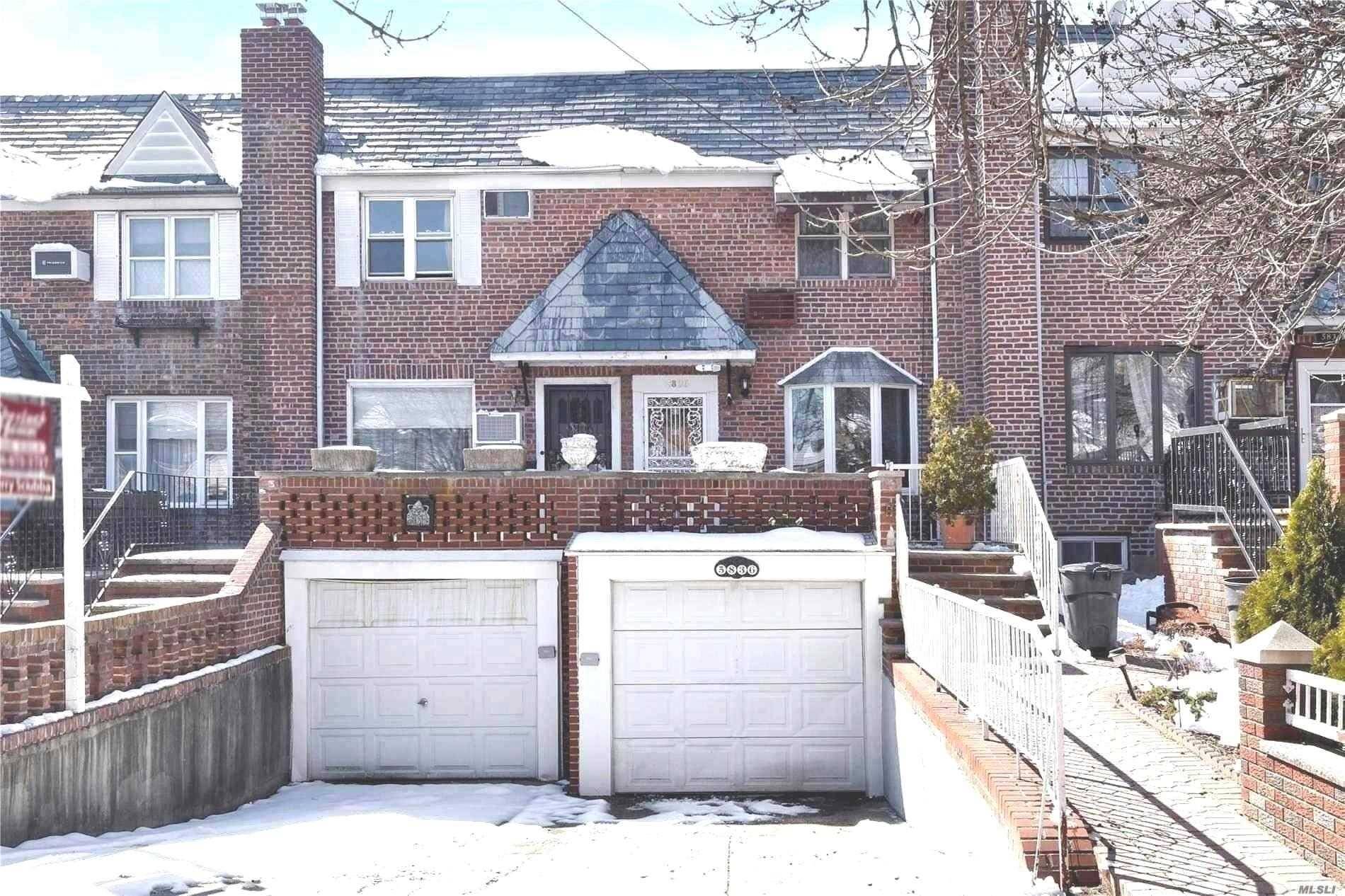 Great Starter Brick Colonial In Prime Middle Village.
