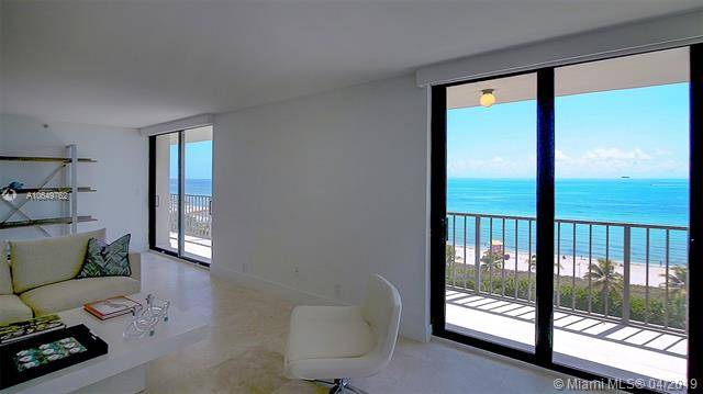Oceanfront Completely Renovated 3 Bedroom + Den in Miami Beach