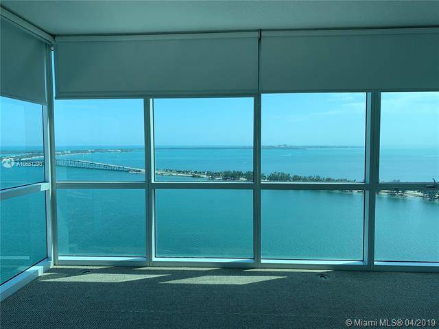 BEAUTIFUL AND SPACIOUS 3 BED 3 BATH WITH SPECTACULAR DIRECT OCEAN AND BAY VIEWS