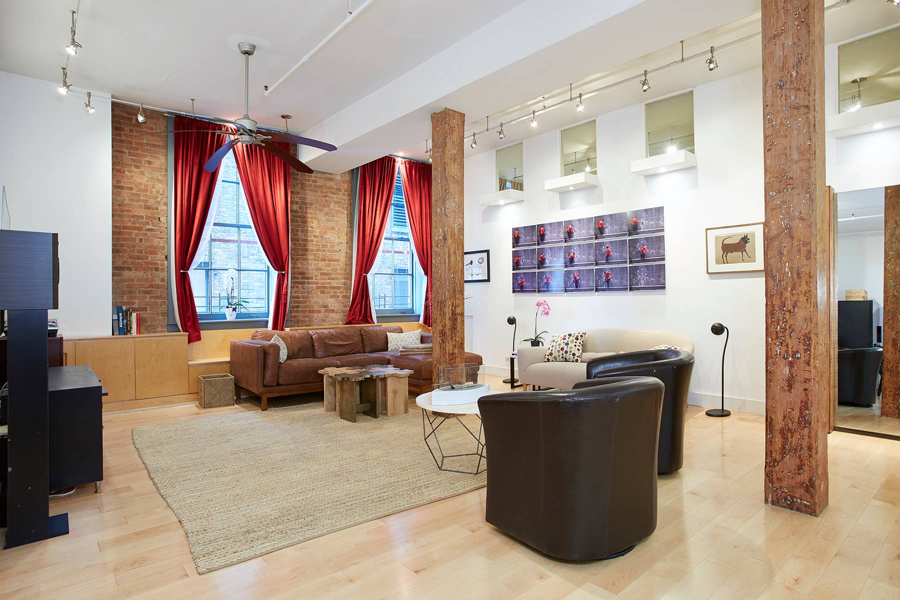 Minutes from Il Buco, Bond Street Sushi and The Bowery Hotel, this renovated loft is perfect for the discerning buyer who wants to live in the heart of the most ...