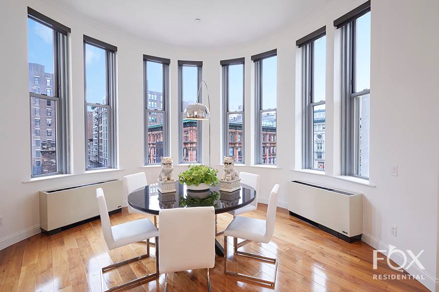 SPACE TO ENTERTAIN 100 IN THIS HUGE CHELSEA CONDOMINIUM Entertain royally in this 2, 345 square foot two bedroom apartment with 14 foot ceilings and wide plank mahogany floors in ...