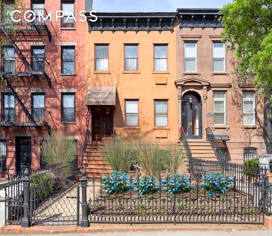 Located on a classic garden block of Carroll Gardens, 17 4th Place is a charming three family house full of sunlight and opportunity.