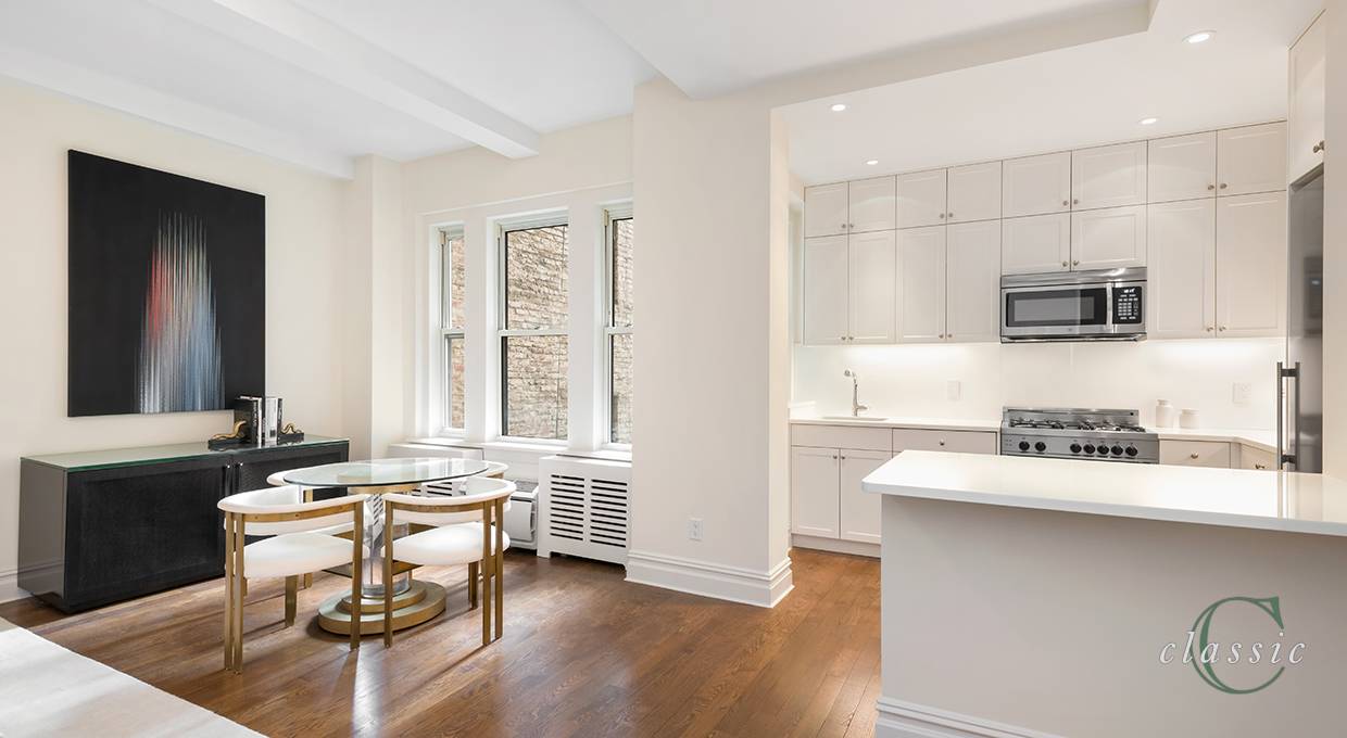Beautifully renovated Residence 2F is a 2 bedroom home overlooking Fifth Avenue.