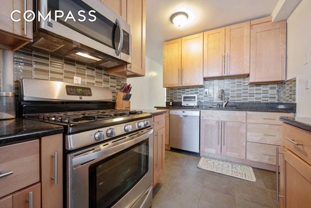 Enjoy room to stretch out and relax in this oversized junior two bedroom and one bathroom co op with a private outdoor space in Flatbush's most popular postwar luxury building.
