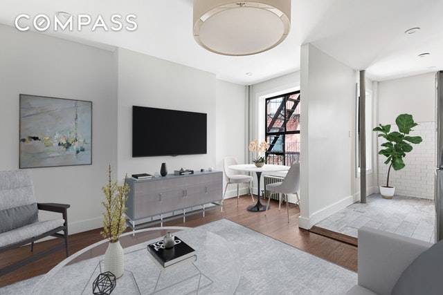 Here is your chance to live in the iconic Cobble Hill Towers !