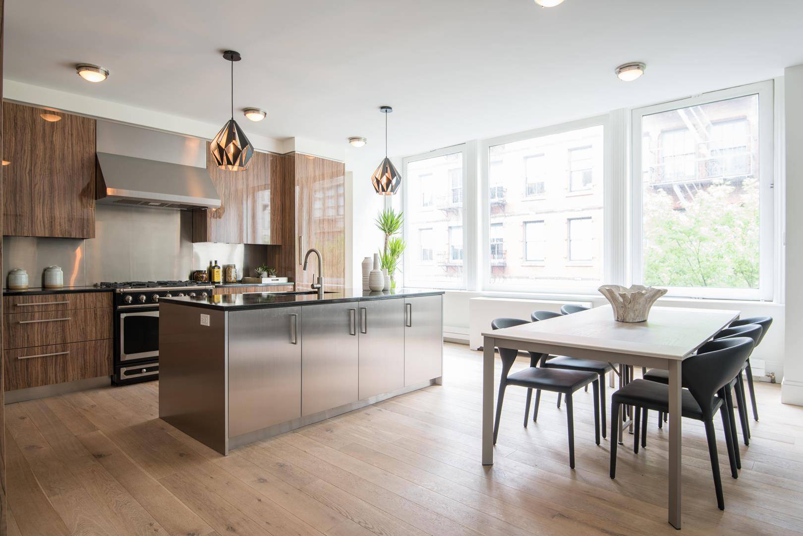 Welcome home to the most unique boutique new condominium in Soho !