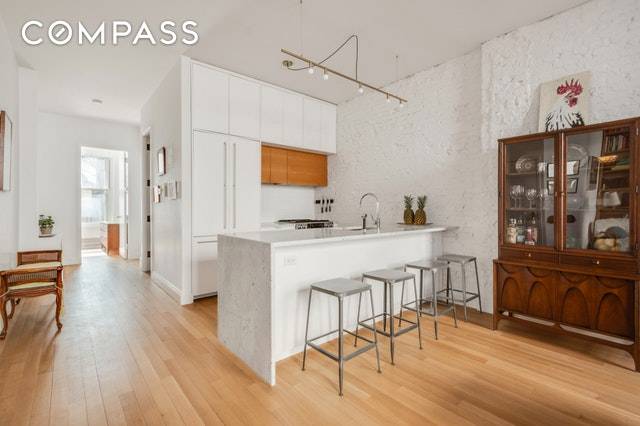 Perfect home in the perfect neighborhood gorgeous, architect designed 2 bedroom in prime Fort Greene !