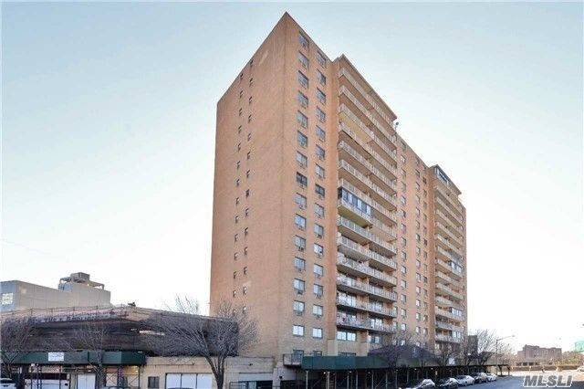 Convenience To M. R Subway Station, Costco, Queens Mall, near 157 middle school, Luxury 24 Hrs Doorman Building, 1Br, 1Full Bath, hardwood floor, Large living room and balcony.