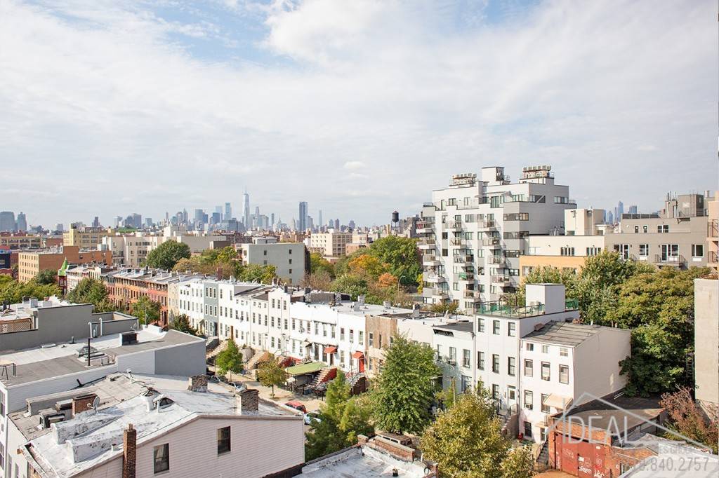 A modern approach to refined cosmopolitan living, 594 Marcy is a boutique collection of one, two and three bedroom condominium homes in one of Brooklyn's most legendary neighborhoods, Bedford Stuyvesant.