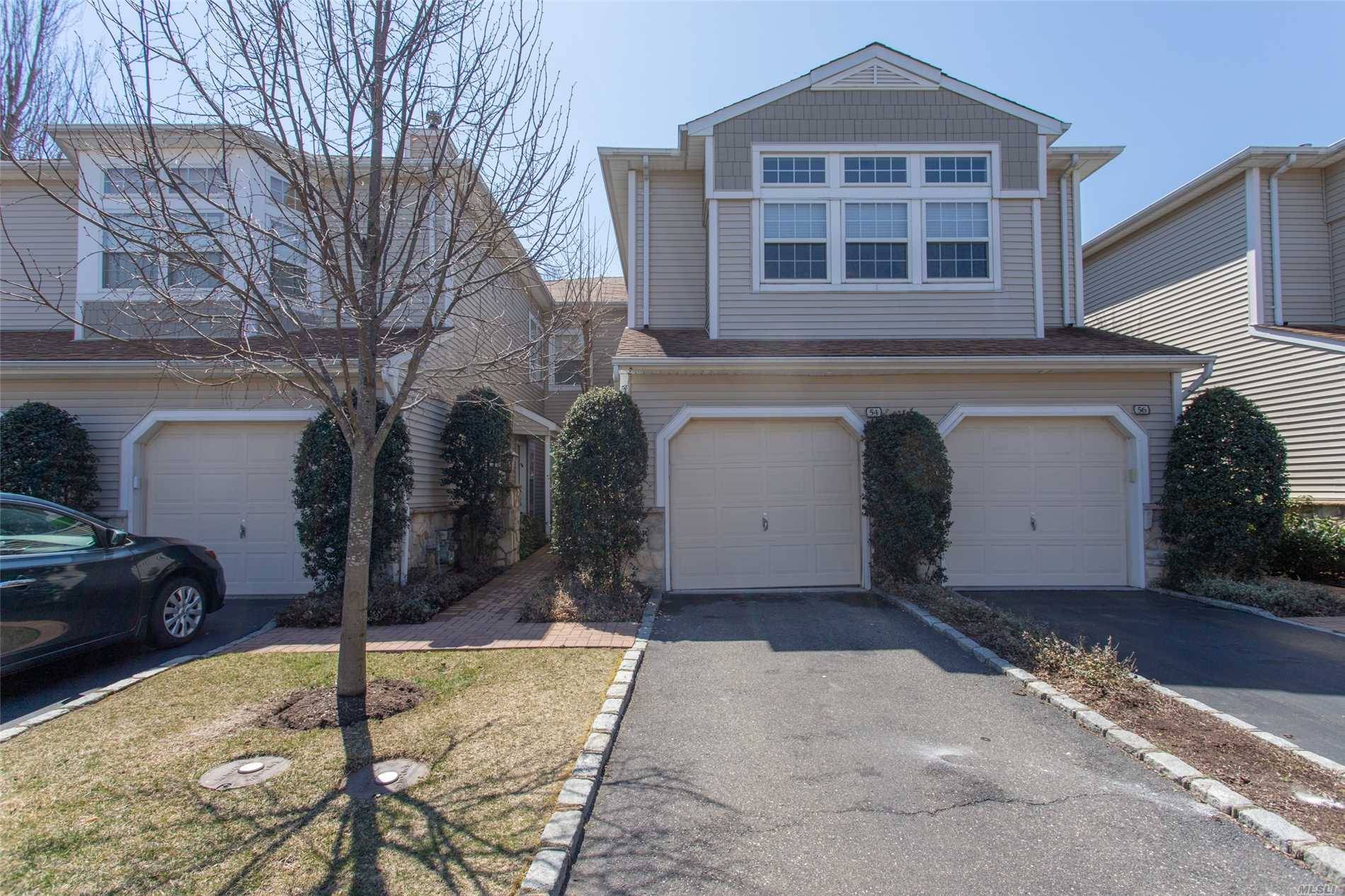 Luxury Living In The Hamlet On Olde Oyster Bay, Gated Community.