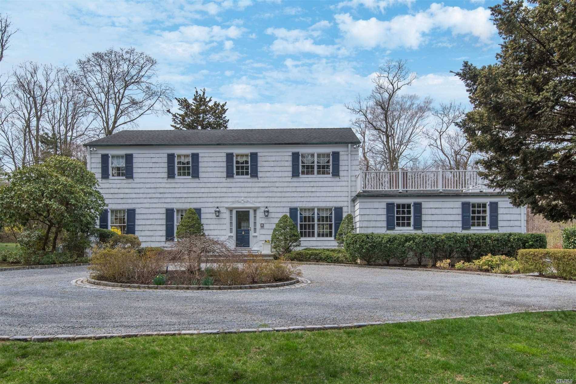 Price Adjustment. Vacation at Home in Desirable Lattingtown Harbor With Homeowners Assoc.