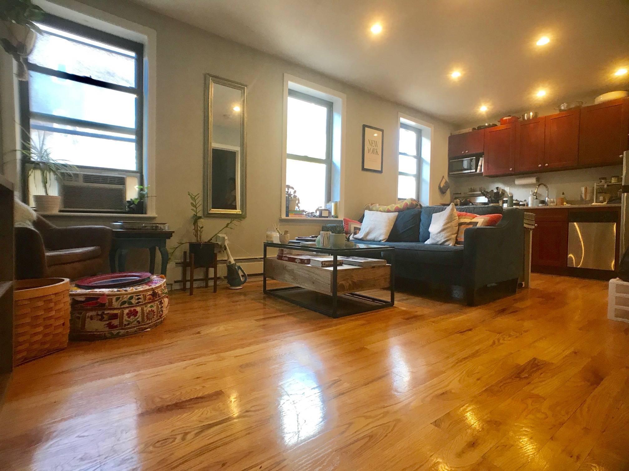 APPROVED APPLICATION PENDING Fantastic and Unique Chelsea 2 Bedroom Duplex !