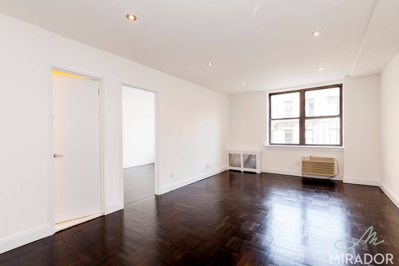 Massive new one bedroom at True North Meatpacking.