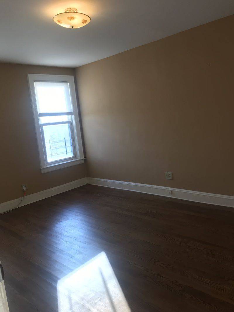 Unique 3 Bedroom in Brooklyn $1800