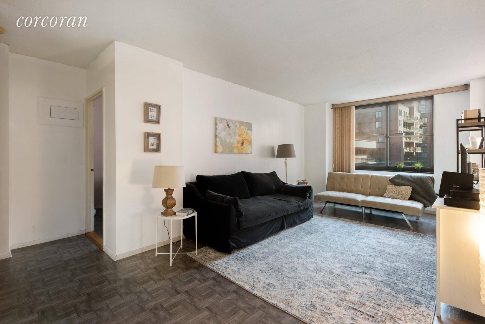 Welcome home to this East facing one bedroom condo in an excellent Battery Park City location on the water.