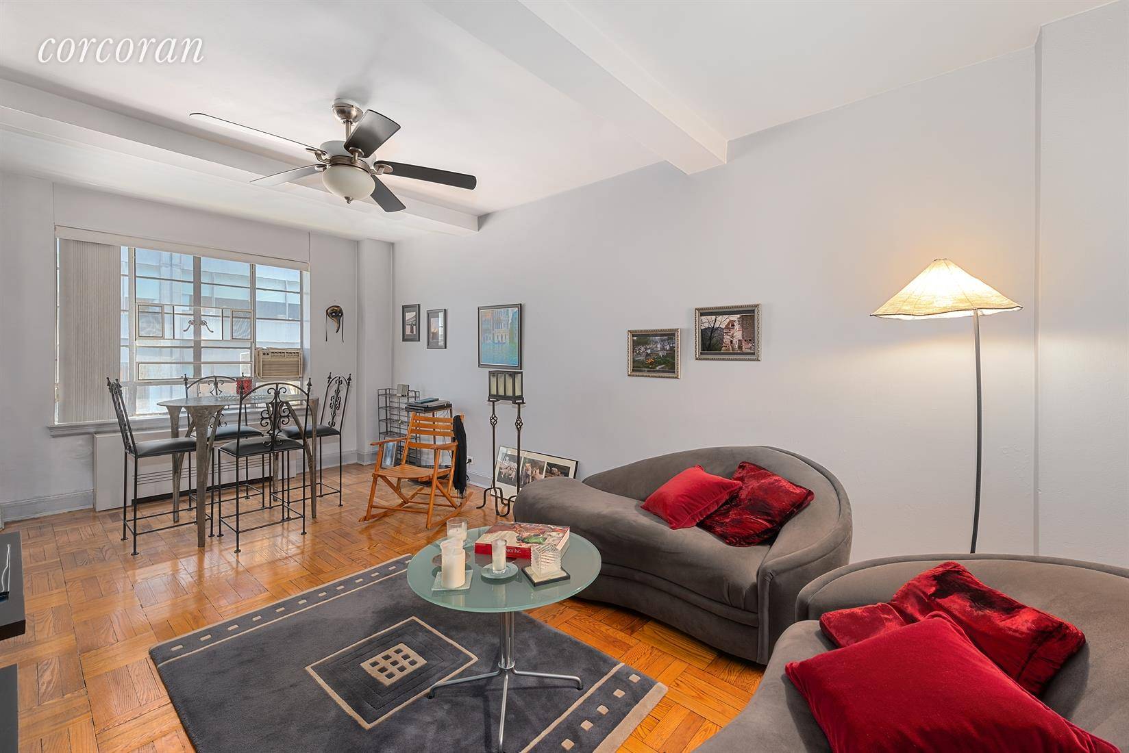 Prewar Floor through 1 Bedroom This pristine prewar home showcases beautiful original detail and architecture that includes over sized casement windows, North and South exposures, renovated windowed kitchen, renovated bathroom ...