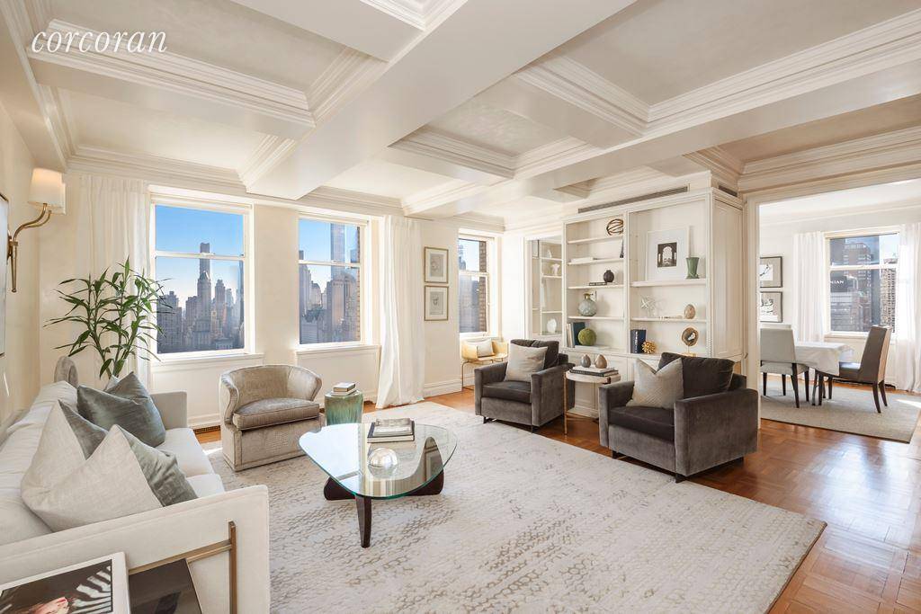 Wrapping four corners on the 30th floor of the south tower at 25 Central Park West, this marvelous 4 bedroom 3.