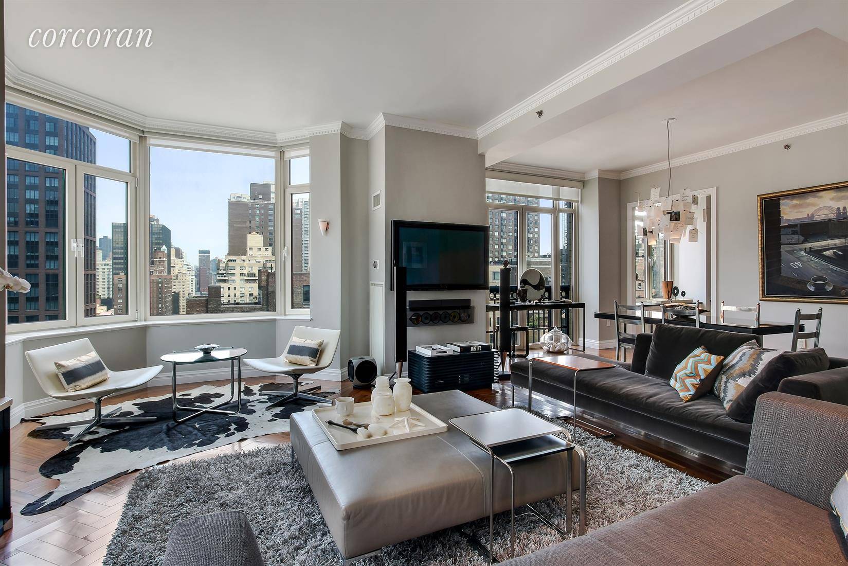 WOW ! Come live in a one of a kind, open, loft like, extra large 1812 SF, 2 bedroom 3 bathroom, strikingly beautiful apartment at the Grand Beekman condominium !