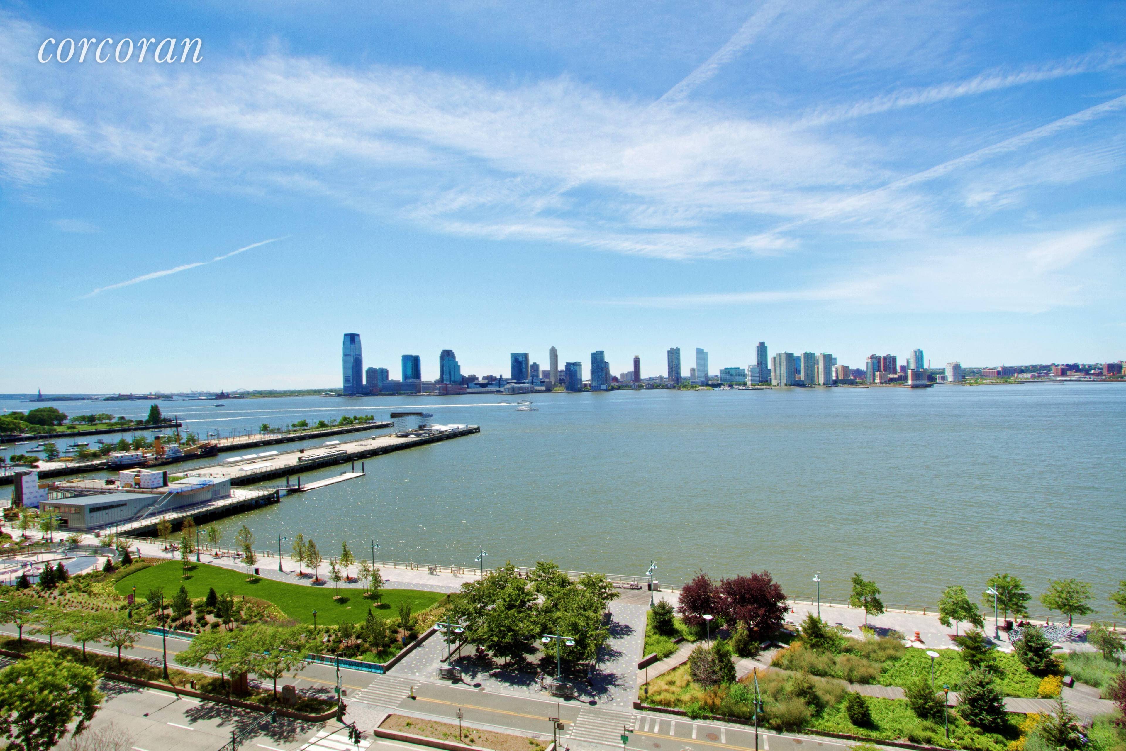 Stunning split 2 bedrooms, 2 baths home with spectacular views at The Riverlofts Tribecas river front condominium an elegant full service 13 story tower connected to an impeccably restored 19th ...