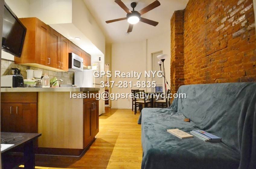Renovated 1 Bedroom Exposed Brick Open Kitchen with Stainless Steel Appliances Full Size Bathroom Available FURNISHED or UNFURNISHED at the Same Price Located on the Ground Floor of a Walkup ...