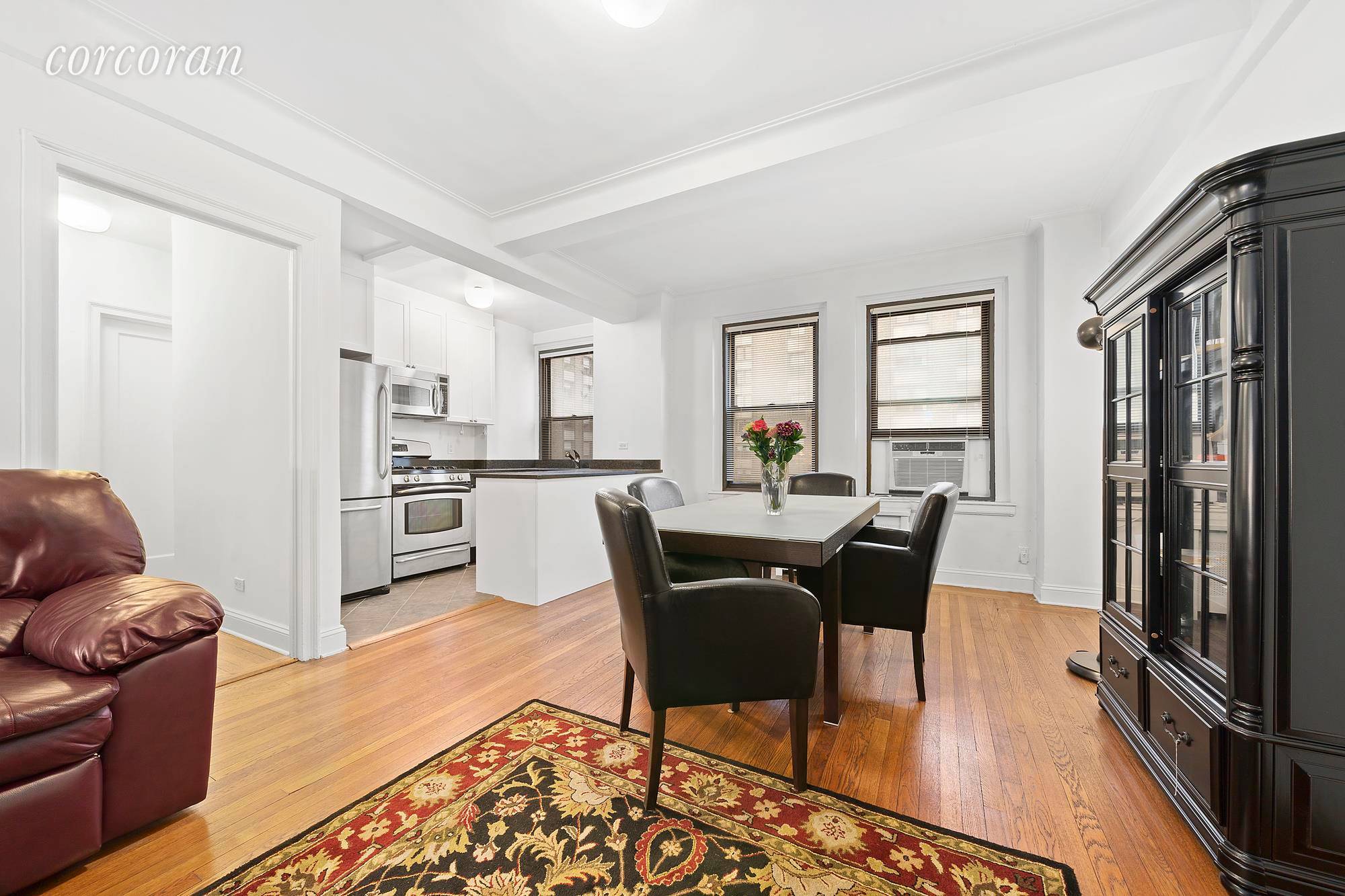 162 West 56th Street CARNEGIE PLAZA CONDOMINIUM Large renovated one bedroom Less than 1000 sf !