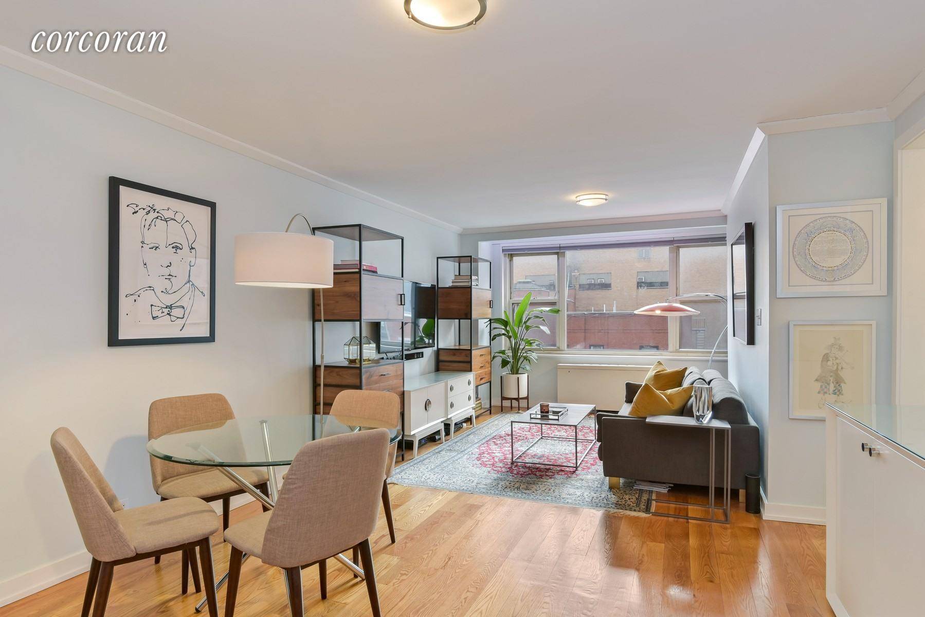 BACK IN THE MARKET A ONE BEDROOM FOR THE PRICE OF A STUDIOTHIS INVITING RENOVATED.