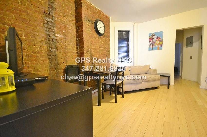 Bright, Renovated True 2 Bedroom Bedroom 1 Fits a QUEEN Bed Bedroom 2 Fits a FULL Bed Separate Kitchen Full Sized Bathroom Located on the 4TH FLOOR of a Walkup ...