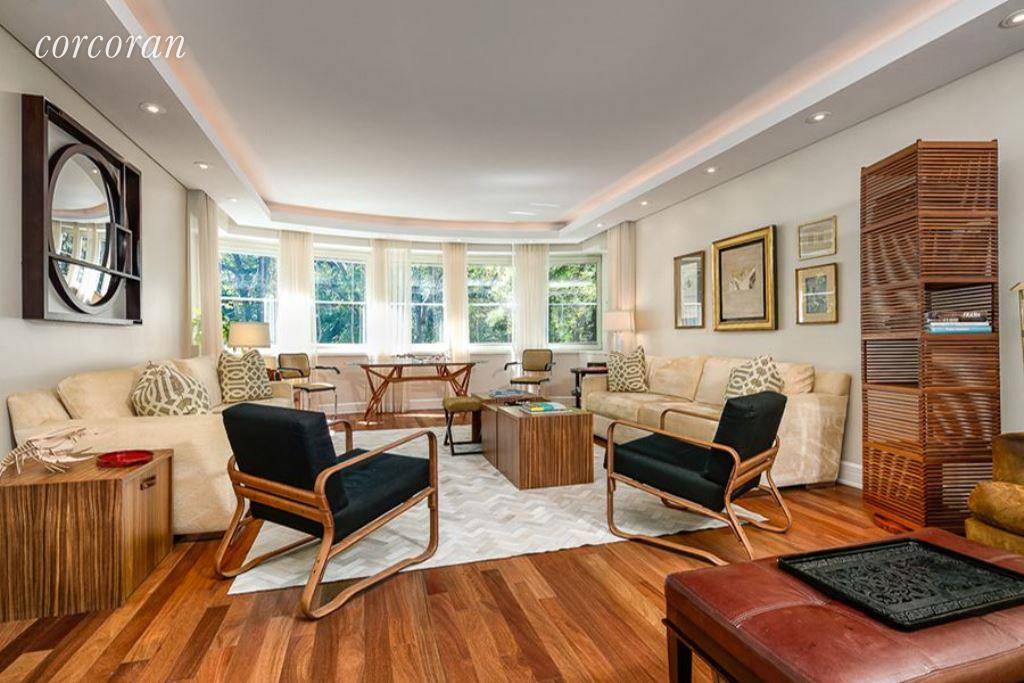 Located along a glorious stretch of Fifth Avenue, this light and spacious 7 room apartment boasts 3 rooms with direct views of Central Park.