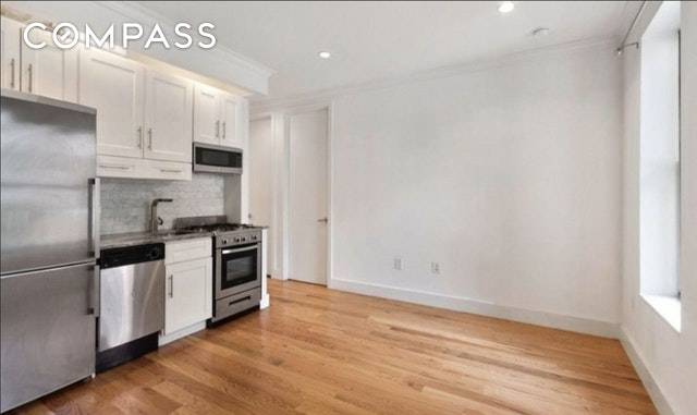 Rarely available 3 bedroom in the heart of Greenwich Village !