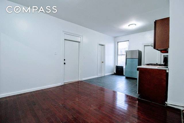 Incredible newly renovated two bedroom apartment in Park SlopeThis amazing apartment offers sleek hardwood floors throughout, high ceilings, nice size bedrooms, and sunny kitchen with cherry wood cabinets, mosaic backsplash ...