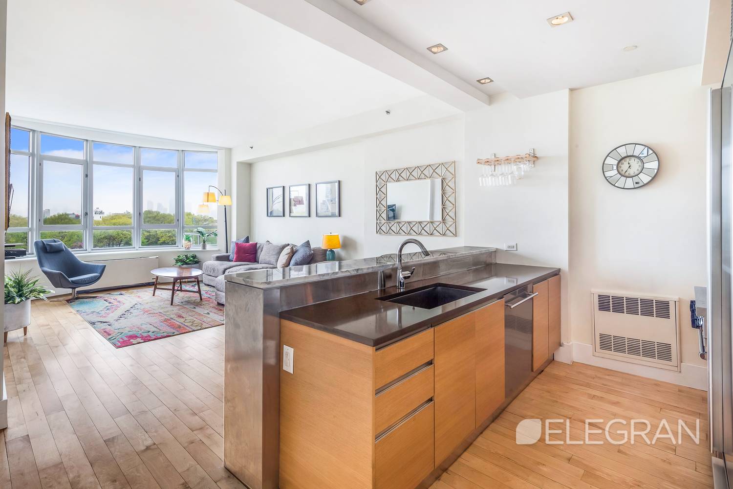 Spacious 3 bedroom, 2 bathroom floor through apartment with sweeping views of McCarren Park and the NYC skyline is now available at one of the premier buildings in the heart ...