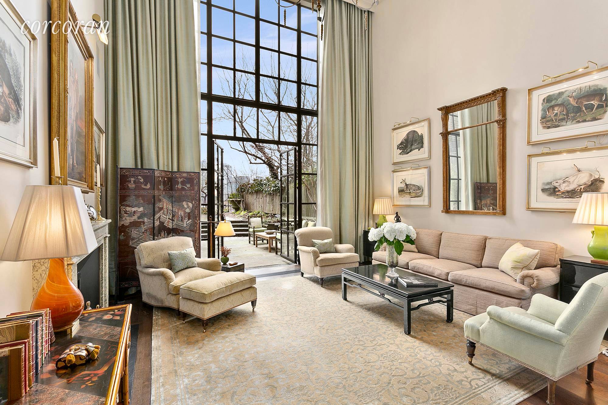 Enchanting, this one of a kind, ultra dramatic, mint condition, quadruplex Manhattan townhouse apartment is located on prestigious Beekman Place and offers the ultimate in privacy and tranquility.