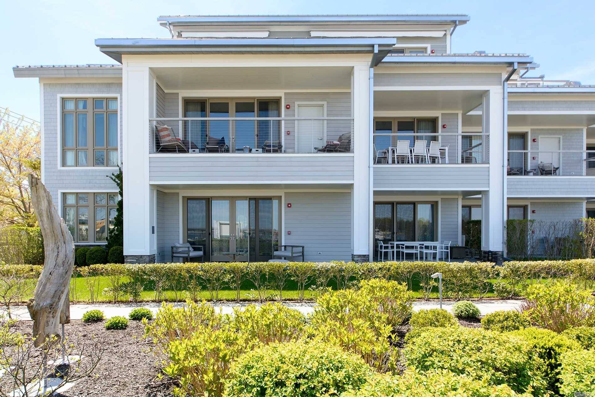 This Sag Harbor Village residence boasts 2, 281 square feet and encompasses all of the luxuries and relaxed lifestyle that Harbor's Edge living affords.