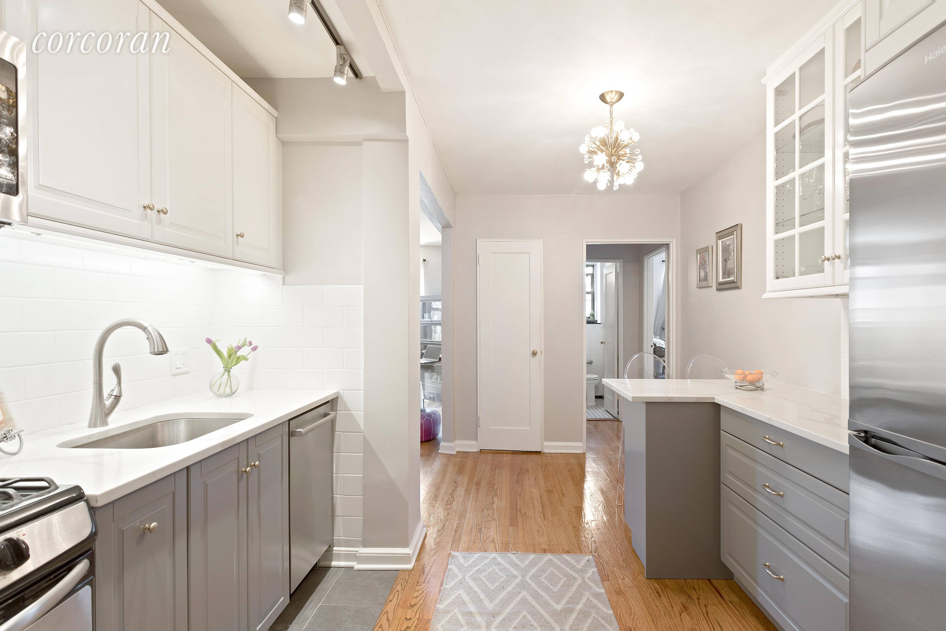 The most beautiful kitchen in Cobble Hill !
